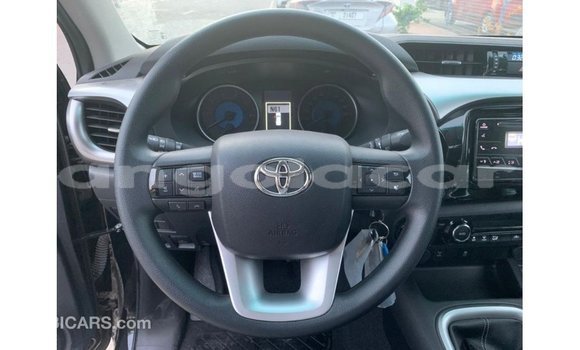 Comprar Importar Toyota Hilux Preto Carro em Import - Dubai em Bengo Province Comprar Importar Toyota Hilux Preto Carro em Import - Dubai em Bengo Province