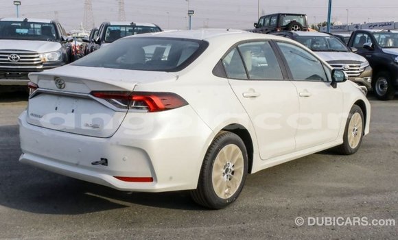 Buy Import Toyota Corolla White Car in Import - Dubai in Bengo Province Buy Import Toyota Corolla White Car in Import - Dubai in Bengo Province