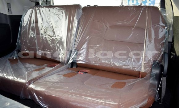 Comprar Importar Toyota Land Cruiser Preto Carro em Import - Dubai em Bengo Province Comprar Importar Toyota Land Cruiser Preto Carro em Import - Dubai em Bengo Province