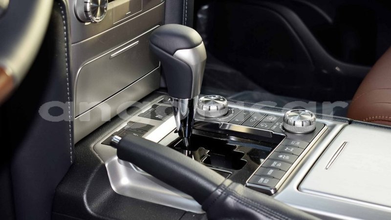 Big with watermark toyota land cruiser bengo province import dubai 7136