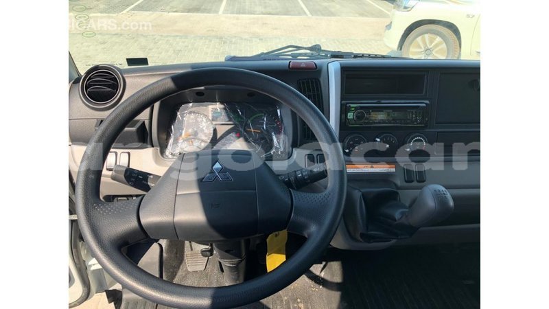 Big with watermark mitsubishi carisma bengo province import dubai 7147