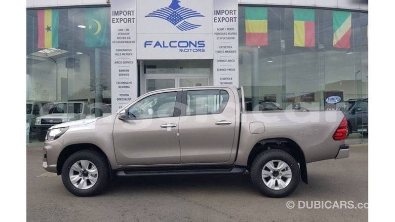 Big with watermark toyota hilux bengo province import dubai 7149