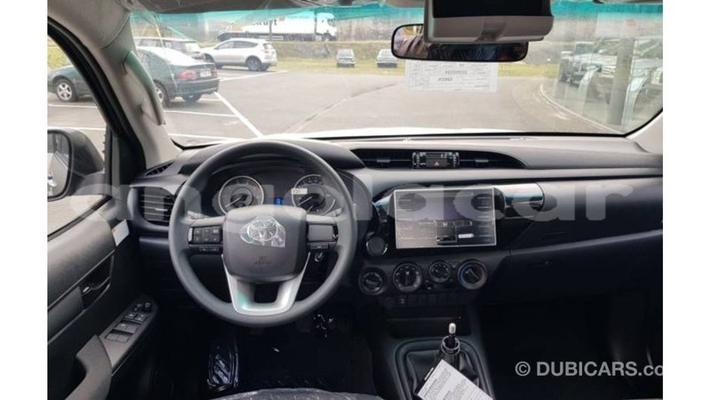 Big with watermark toyota hilux bengo province import dubai 7149