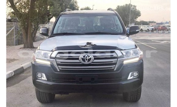 Comprar Importar Toyota Land Cruiser Preto Carro em Import - Dubai em Bengo Province Comprar Importar Toyota Land Cruiser Preto Carro em Import - Dubai em Bengo Province