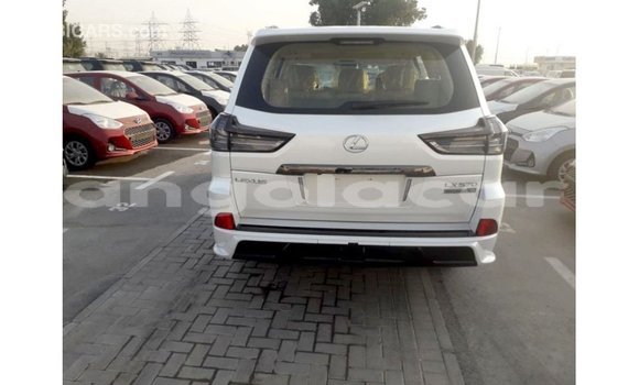 Acheter Import Voiture Lexus LX Blanc à Import - Dubai, Province de Bengo Acheter Import Voiture Lexus LX Blanc à Import - Dubai, Province de Bengo