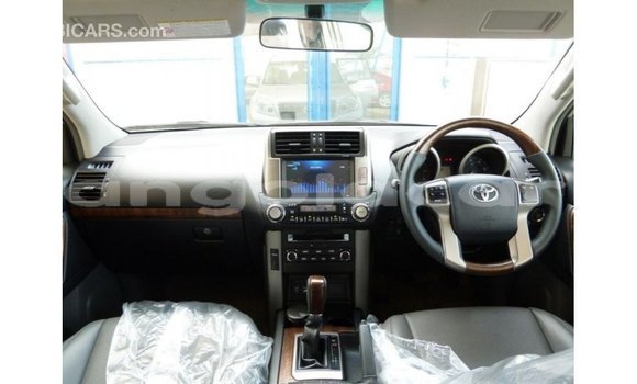 Comprar Importar Toyota Prado Outro Carro em Import - Dubai em Bengo Province Comprar Importar Toyota Prado Outro Carro em Import - Dubai em Bengo Province