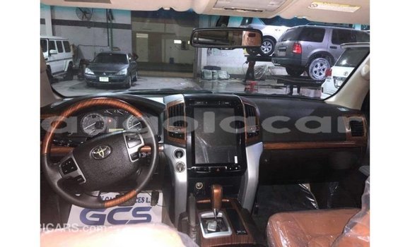 Comprar Importar Toyota Land Cruiser Preto Carro em Import - Dubai em Bengo Province Comprar Importar Toyota Land Cruiser Preto Carro em Import - Dubai em Bengo Province
