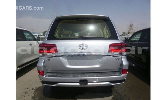 Comprar Importar Toyota Land Cruiser Outro Carro em Import - Dubai em Bengo Province Comprar Importar Toyota Land Cruiser Outro Carro em Import - Dubai em Bengo Province