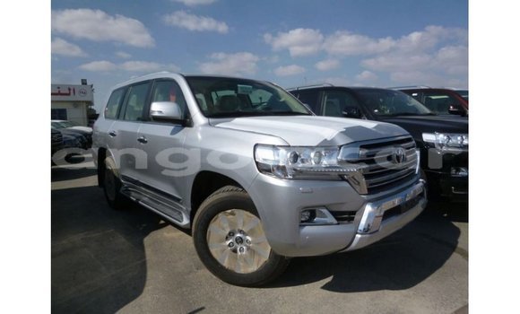 Comprar Importar Toyota Land Cruiser Outro Carro em Import - Dubai em Bengo Province Comprar Importar Toyota Land Cruiser Outro Carro em Import - Dubai em Bengo Province