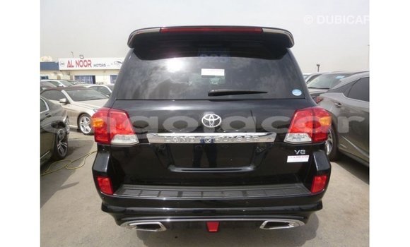 Comprar Importar Toyota Land Cruiser Preto Carro em Import - Dubai em Bengo Province Comprar Importar Toyota Land Cruiser Preto Carro em Import - Dubai em Bengo Province
