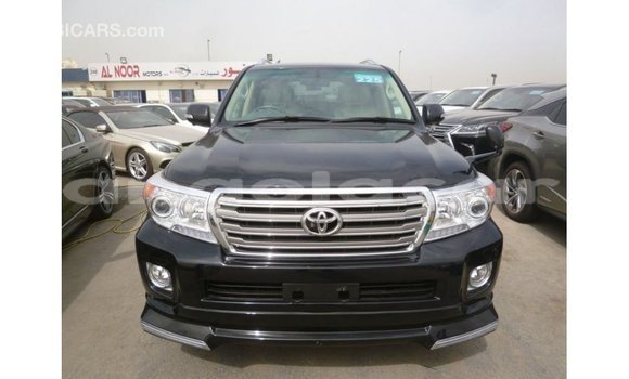 Comprar Importar Toyota Land Cruiser Preto Carro em Import - Dubai em Bengo Province Comprar Importar Toyota Land Cruiser Preto Carro em Import - Dubai em Bengo Province