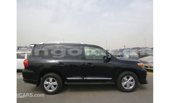 Comprar Importar Toyota Land Cruiser Preto Carro em Import - Dubai em Bengo Province Comprar Importar Toyota Land Cruiser Preto Carro em Import - Dubai em Bengo Province