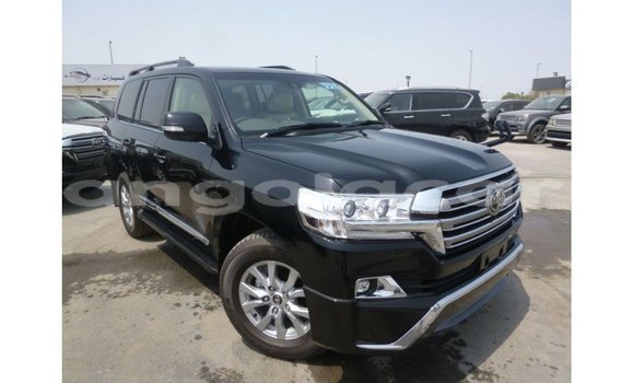 Comprar Importar Toyota Land Cruiser Preto Carro em Import - Dubai em Bengo Province Comprar Importar Toyota Land Cruiser Preto Carro em Import - Dubai em Bengo Province