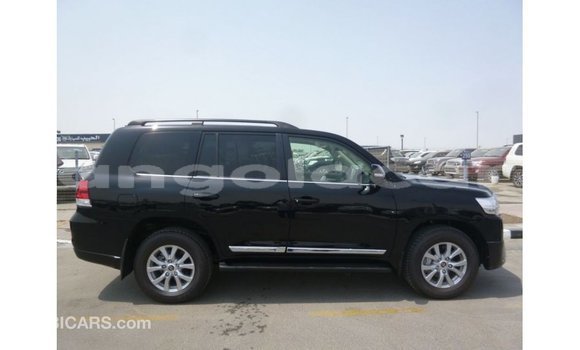 Comprar Importar Toyota Land Cruiser Preto Carro em Import - Dubai em Bengo Province Comprar Importar Toyota Land Cruiser Preto Carro em Import - Dubai em Bengo Province