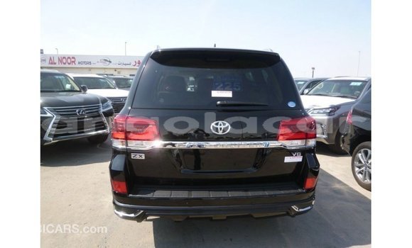 Comprar Importar Toyota Land Cruiser Preto Carro em Import - Dubai em Bengo Province Comprar Importar Toyota Land Cruiser Preto Carro em Import - Dubai em Bengo Province