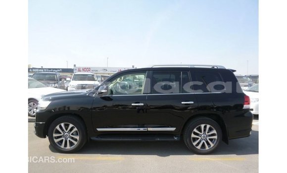 Comprar Importar Toyota Land Cruiser Preto Carro em Import - Dubai em Bengo Province Comprar Importar Toyota Land Cruiser Preto Carro em Import - Dubai em Bengo Province