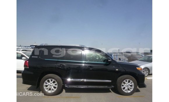 Comprar Importar Toyota Land Cruiser Preto Carro em Import - Dubai em Bengo Province Comprar Importar Toyota Land Cruiser Preto Carro em Import - Dubai em Bengo Province