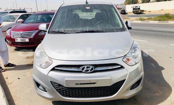 Comprar Usado Hyundai i10 Prata Carro em Import - Dubai em Bengo Province Comprar Usado Hyundai i10 Prata Carro em Import - Dubai em Bengo Province