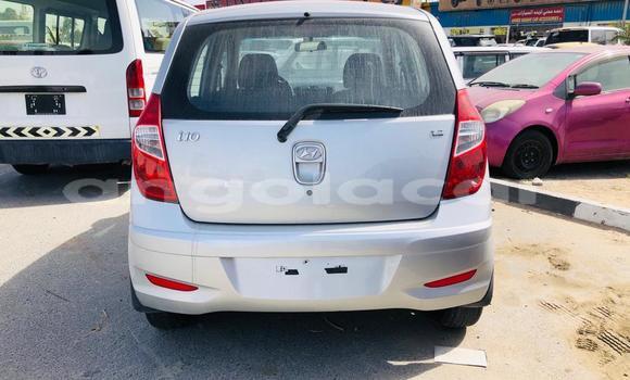 Comprar Usado Hyundai i10 Prata Carro em Import - Dubai em Bengo Province Comprar Usado Hyundai i10 Prata Carro em Import - Dubai em Bengo Province