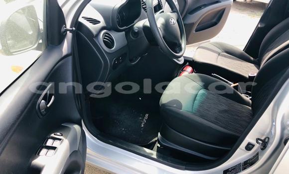 Comprar Usado Hyundai i10 Prata Carro em Import - Dubai em Bengo Province Comprar Usado Hyundai i10 Prata Carro em Import - Dubai em Bengo Province