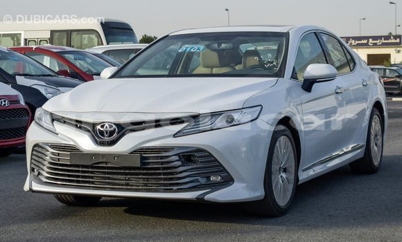 Comprar Importar Toyota Camry Branco Carro em Import - Dubai em Bengo Province Comprar Importar Toyota Camry Branco Carro em Import - Dubai em Bengo Province