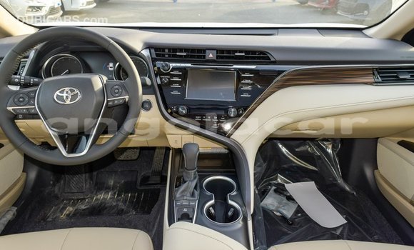 Comprar Importar Toyota Camry Branco Carro em Import - Dubai em Bengo Province Comprar Importar Toyota Camry Branco Carro em Import - Dubai em Bengo Province