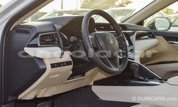 Comprar Importar Toyota Camry Branco Carro em Import - Dubai em Bengo Province Comprar Importar Toyota Camry Branco Carro em Import - Dubai em Bengo Province