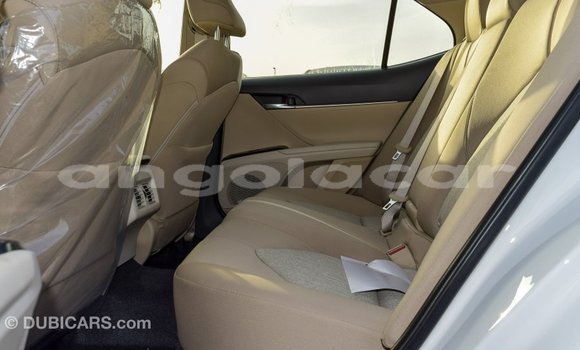 Comprar Importar Toyota Camry Branco Carro em Import - Dubai em Bengo Province Comprar Importar Toyota Camry Branco Carro em Import - Dubai em Bengo Province