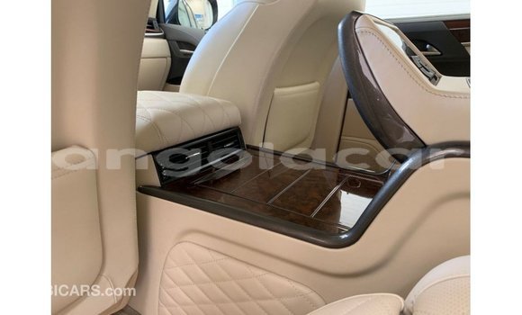 Comprar Importar Lexus LX Preto Carro em Import - Dubai em Bengo Province Comprar Importar Lexus LX Preto Carro em Import - Dubai em Bengo Province