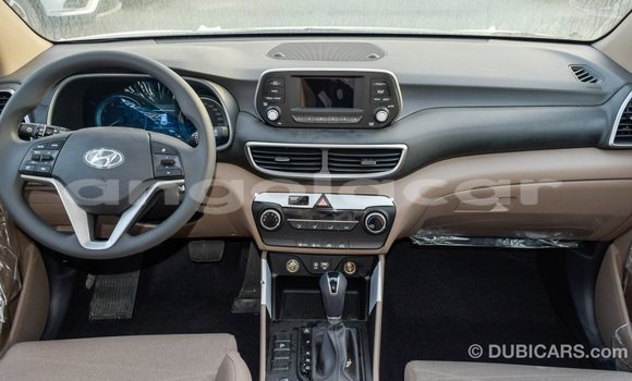 Comprar Importar Hyundai Tucson Branco Carro em Import - Dubai em Bengo Province Comprar Importar Hyundai Tucson Branco Carro em Import - Dubai em Bengo Province