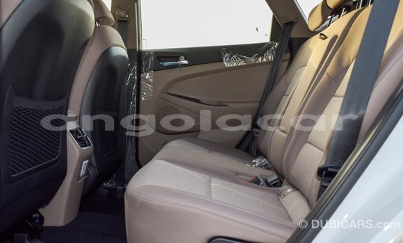 Comprar Importar Hyundai Tucson Branco Carro em Import - Dubai em Bengo Province Comprar Importar Hyundai Tucson Branco Carro em Import - Dubai em Bengo Province