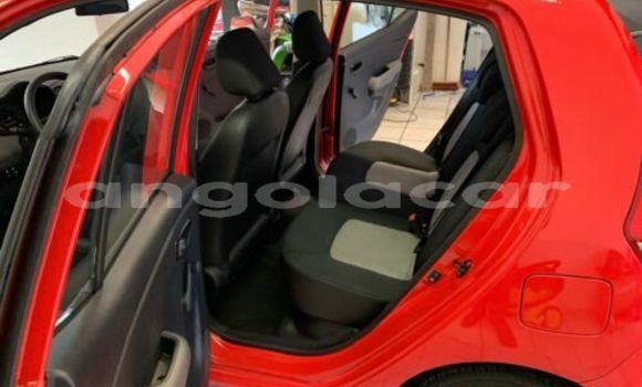 Comprar Usado Hyundai i10 Vermelho Carro em Luanda em Luanda Province Comprar Usado Hyundai i10 Vermelho Carro em Luanda em Luanda Province