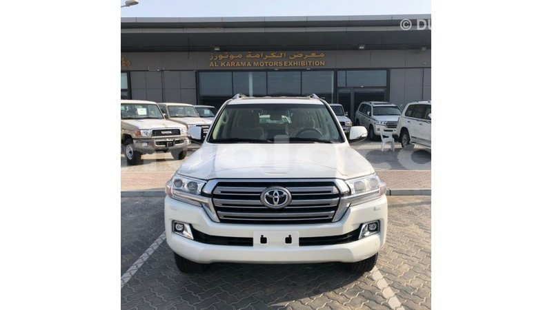 Big with watermark toyota land cruiser bengo province import dubai 7220