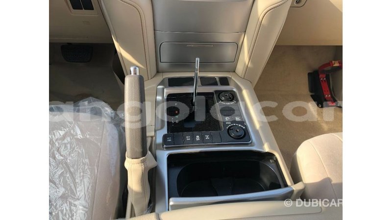 Big with watermark toyota land cruiser bengo province import dubai 7220