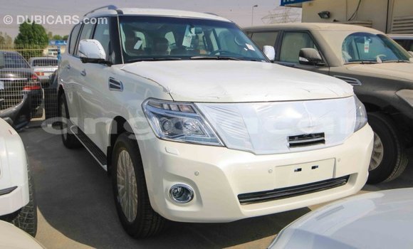 Buy Import Nissan Patrol White Car in Import - Dubai in Bengo Province Buy Import Nissan Patrol White Car in Import - Dubai in Bengo Province