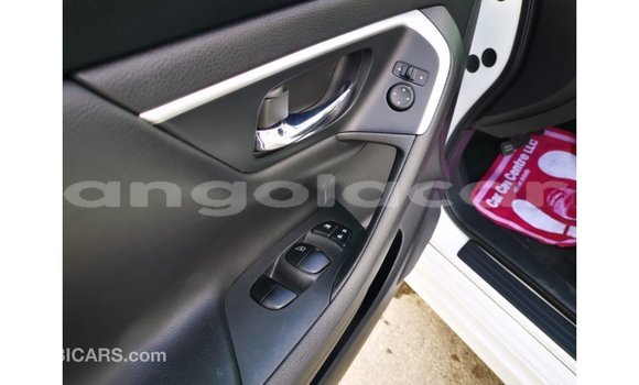 Acheter Import Voiture Nissan Altima Blanc à Import - Dubai, Province de Bengo Acheter Import Voiture Nissan Altima Blanc à Import - Dubai, Province de Bengo