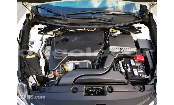 Acheter Import Voiture Nissan Altima Blanc à Import - Dubai, Province de Bengo Acheter Import Voiture Nissan Altima Blanc à Import - Dubai, Province de Bengo