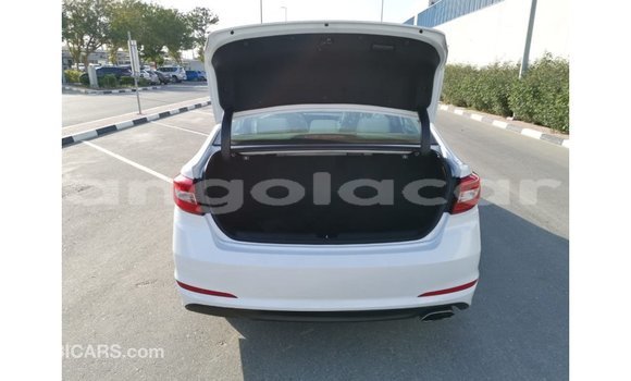 Acheter Import Voiture Hyundai Sonata Blanc à Import - Dubai, Province de Bengo Acheter Import Voiture Hyundai Sonata Blanc à Import - Dubai, Province de Bengo