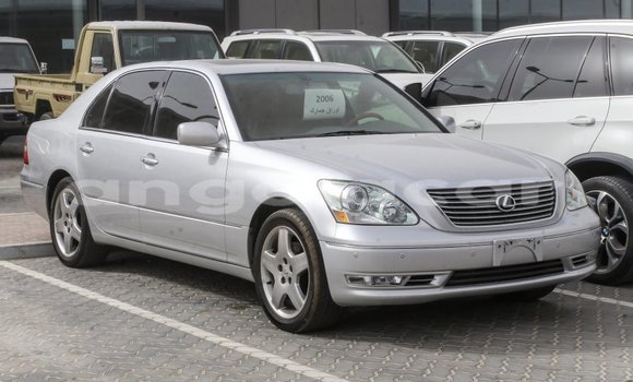 Acheter Import Voiture Lexus LS Autre à Import - Dubai, Province de Bengo Acheter Import Voiture Lexus LS Autre à Import - Dubai, Province de Bengo