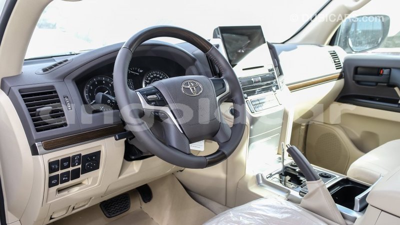 Big with watermark toyota land cruiser bengo province import dubai 7237