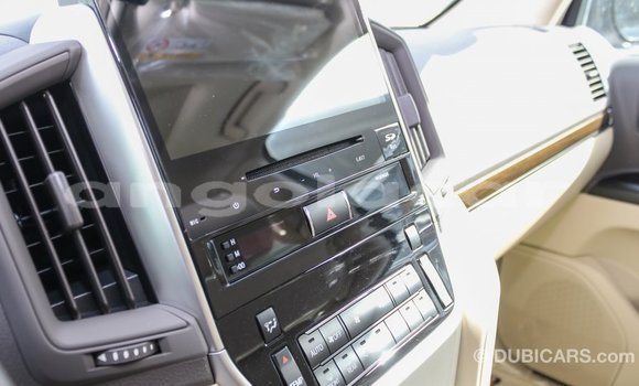 Comprar Importar Toyota Land Cruiser Branco Carro em Import - Dubai em Bengo Province Comprar Importar Toyota Land Cruiser Branco Carro em Import - Dubai em Bengo Province