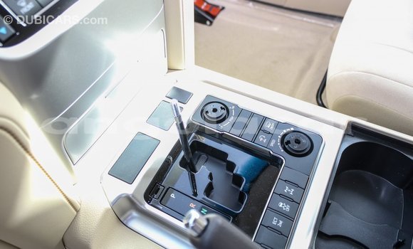 Comprar Importar Toyota Land Cruiser Branco Carro em Import - Dubai em Bengo Province Comprar Importar Toyota Land Cruiser Branco Carro em Import - Dubai em Bengo Province
