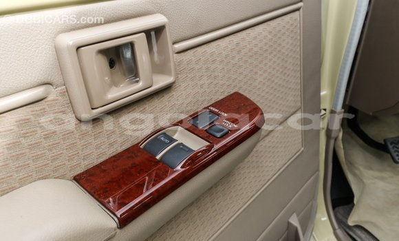 Comprar Importar Toyota Land Cruiser Bege Carro em Import - Dubai em Bengo Province Comprar Importar Toyota Land Cruiser Bege Carro em Import - Dubai em Bengo Province