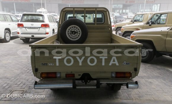 Acheter Import Voiture Toyota Land Cruiser Beige à Import - Dubai, Province de Bengo Acheter Import Voiture Toyota Land Cruiser Beige à Import - Dubai, Province de Bengo