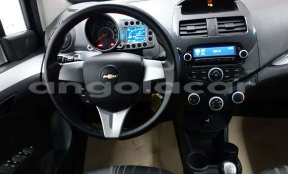 Acheter Neuf Voiture Chevrolet spark Blanc à Luanda, Province de Luanda Acheter Neuf Voiture Chevrolet spark Blanc à Luanda, Province de Luanda