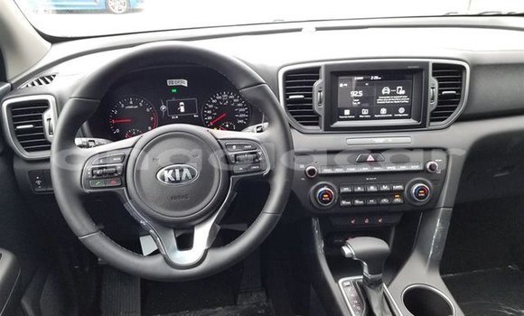 Buy New Kia Sportage Blue Car in Luena in Moxico Buy New Kia Sportage Blue Car in Luena in Moxico