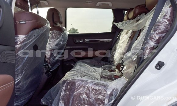 Acheter Import Voiture Renault Koleos Blanc à Import - Dubai, Province de Bengo Acheter Import Voiture Renault Koleos Blanc à Import - Dubai, Province de Bengo