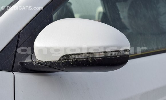 Buy Import Hyundai Tucson White Car in Import - Dubai in Bengo Province Buy Import Hyundai Tucson White Car in Import - Dubai in Bengo Province