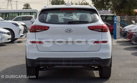 Buy Import Hyundai Tucson White Car in Import - Dubai in Bengo Province Buy Import Hyundai Tucson White Car in Import - Dubai in Bengo Province