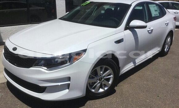 Comprar Novo Kia Optima Branco Carro em Luena em Moxico Comprar Novo Kia Optima Branco Carro em Luena em Moxico